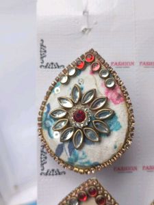Vintage Floral Saree pins