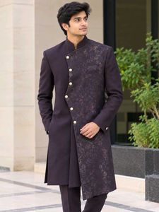 👑 प्रीमियम इंडो-वेस्टर्न शेरवानी