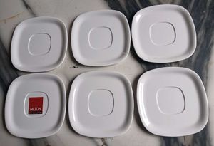 Set of  6 White milamin Square Dinner Plates