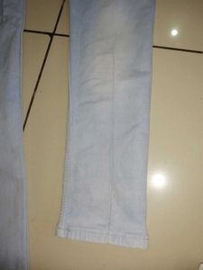 Light Wash High Rise Skinny Jeans