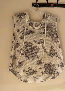 Sleeveless Floral Print Top