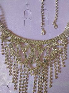Sparkling Rhinestone Necklace Set
