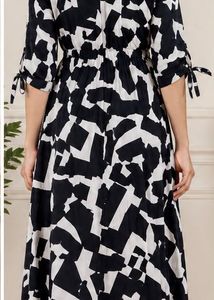 Monochrome Graphic Print Midi Dress