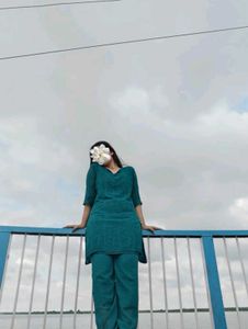 Women’s Teal Lucknowi Embroidered Kurta set