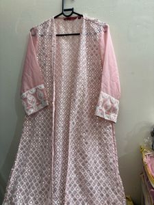 Elegant Pink Embroidered Kurta