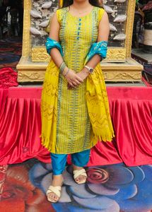 Festive Kurti Pant Dupatta Set