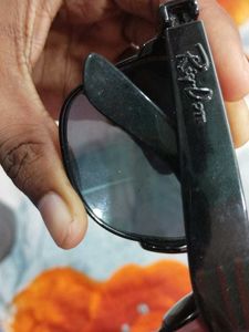 Vintage Black Frame Sunglasses