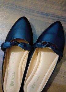 ‼️SALE‼️🌟Formal Black Mules With Bow Flat🌟