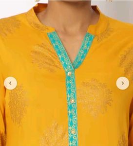 Avaasa Mustard Yellow Printed Straight Kurti⭐
