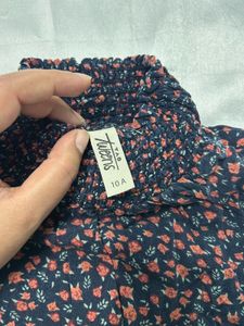 Crop Floral Print Smocked Top