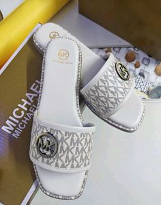Michael Kors MK Slides
