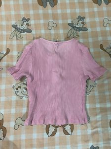 Cute Pink Ribbed Top with Bows