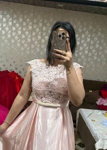 Elegant Pink Lace Top Gown🦋🎀🩷