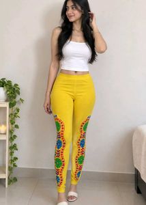 combo yellow and white hand embroidered leggings