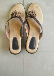 Women's slipper