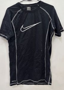 Nike Dri-FIT T-Shirt