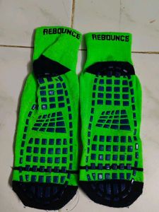 Rebounce Neon Green Socks