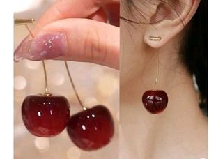 Beautiful  🍒🍒 🍒 🍒 🍒 mehroon chery eari