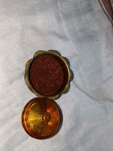 Brass saffron bearing
