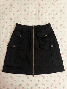 black mini skirt