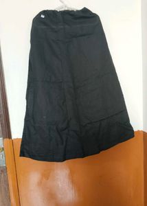 Elegant Black Saree with peticot