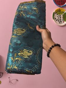 Saree with Gift