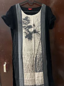 Stylish Black Kurta with Graphic Print