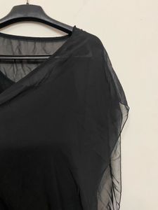 Kaftan-Style Top with Attached Spaghetti
