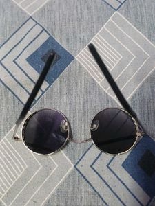 Round Retro Sunglasses