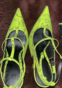 H&amp;M women snakeskin-patterned heels