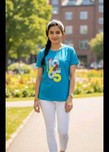 bust 34 Graphic Print Tee