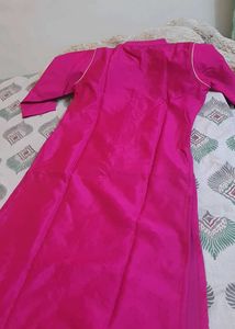 Vibrant Pink Kurta with Gold Trim