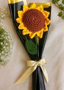 Handmade Crochet Sunflowers 🌻, rose🌹
