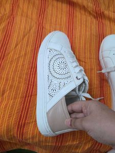 Stylish White &amp; Tan Sneakers