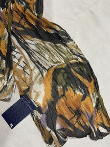 Abstract Print Pleated Scarf