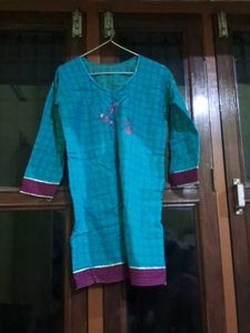 Embroidered Jacket and Kurti combo