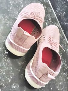 🩷 Pink Knit Slip-On Sneakers 👟