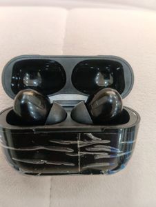 new Black Wireless Earbuds with Charging Case