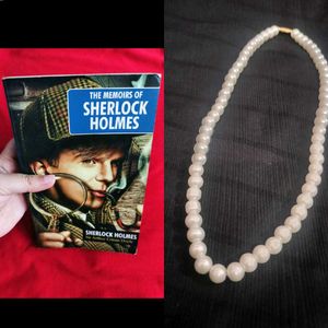 combo of Pearl necklace+ Book(fictional novel)