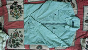 Men's Casual Button-Up Shirt