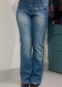 Y2K Flared Jeans