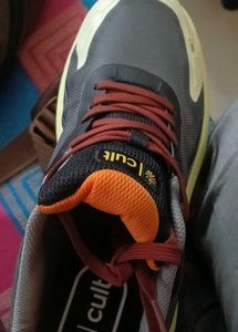 Men's Running Shoes