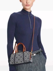 Tory Burch T monogram barrel bag* WD BOX