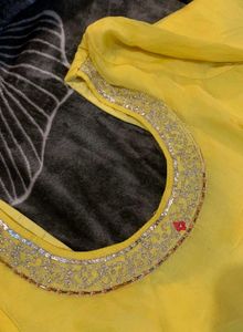 🌼🌻Vibrant Yellow Embroidered Kurta Set