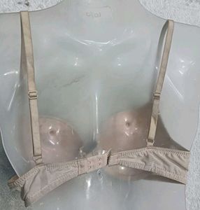 Comfortable Beige Bra 🇦🇨