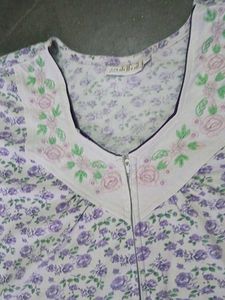 Comfortable Floral Print Nightgown