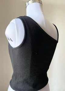 Black One-Shoulder Ribbed Crop Top