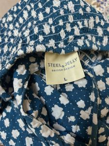 Chic Blue &amp; White Floral Print Dress