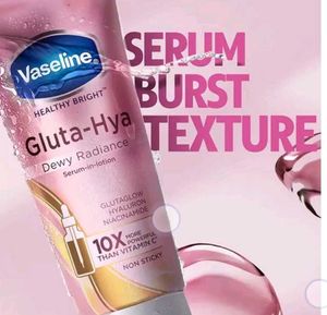 Vaseline Gluta-Hya Dewy Radiance Serum-in-lotion