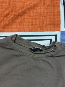 Brown Cropped T-Shirt